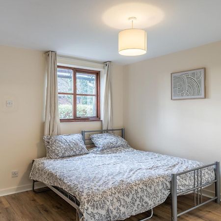 Modern Studio Flat In Wellington, Telford ويلينغتون المظهر الخارجي الصورة